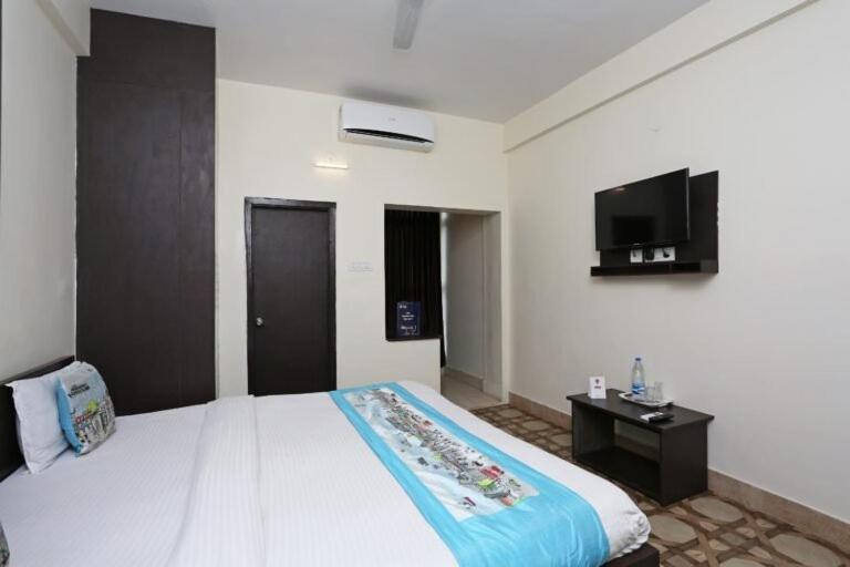 Hotel Stellar Bhubaneswar Esterno foto
